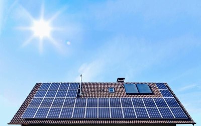 De ce orientarea și înclinarea panourilor fotovoltaice fac diferența în producția de energie?